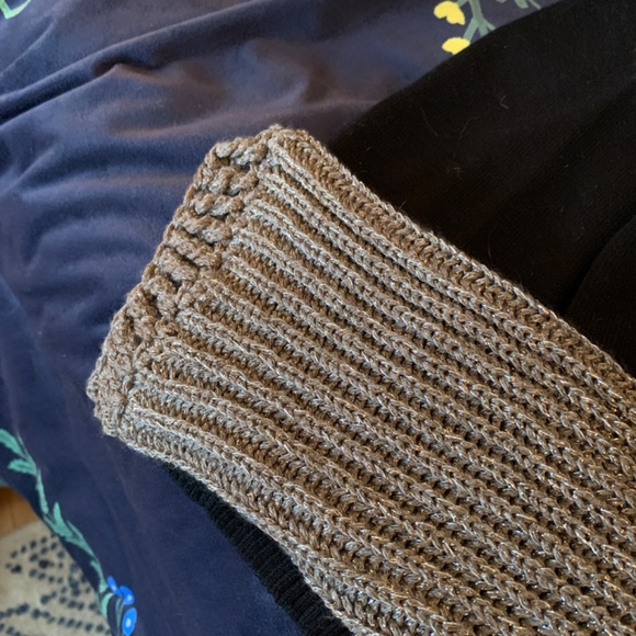 Chicos khaki/brown with gold metallic 3/4 sleeve‎ sweater. Worn once - Picture 4 of 6